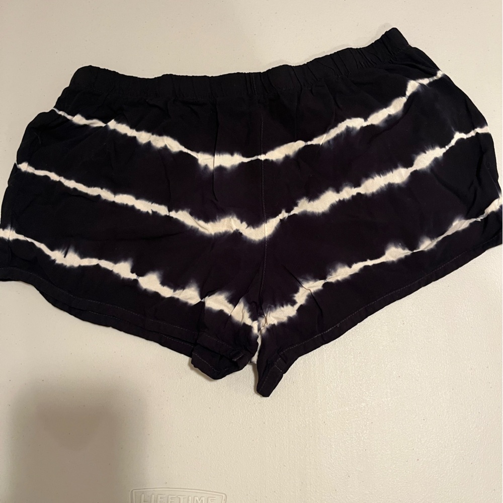 Forever 21 Monochrome Tie-Dye Shorts